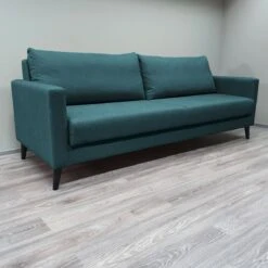 Vuodesohva Sointu, Eri Värejä 17 Vuodesohva Sointu, Eri Värejä -KalusteVaaran Kauppa sointuvihreC3A41